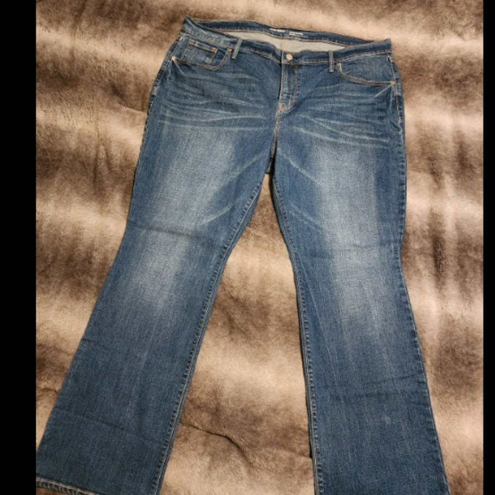 Old Navy boot cut jeans size 18 short